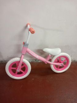 ODRÁŽEDLO MALPLAY PĚNOVÁ KOLA 12"