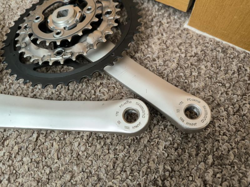 Shimano Deore XT M750 kliky s osou