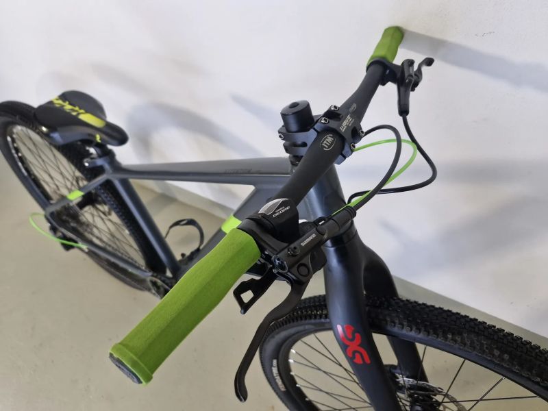 Cube Attention dětské horské kolo 27.5