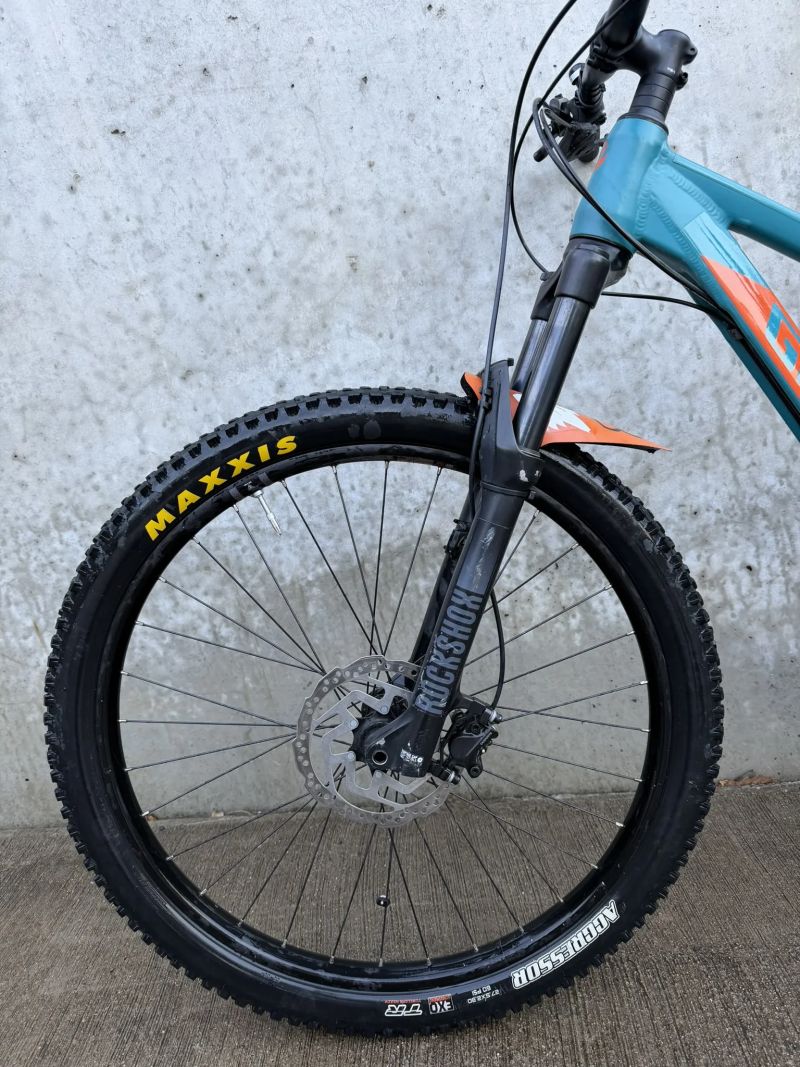 Celoodpružené kolo 27,5" Ghost Kato FS Universal