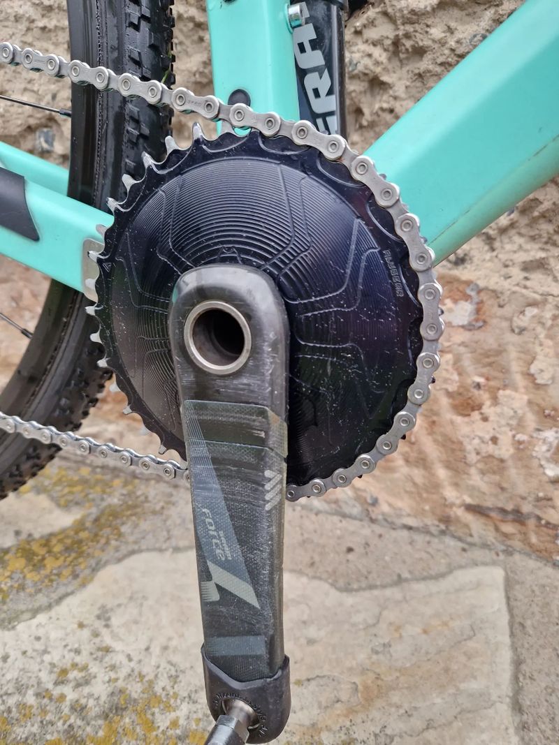 Canyon Inflite CF SL 8