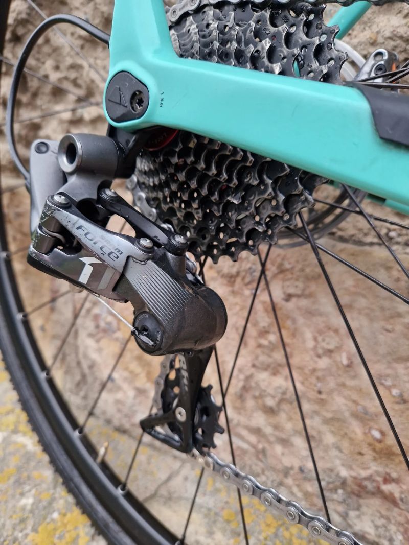 Canyon Inflite CF SL 8