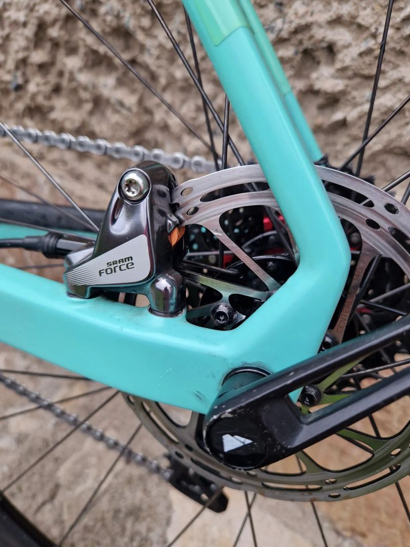 Canyon Inflite CF SL 8