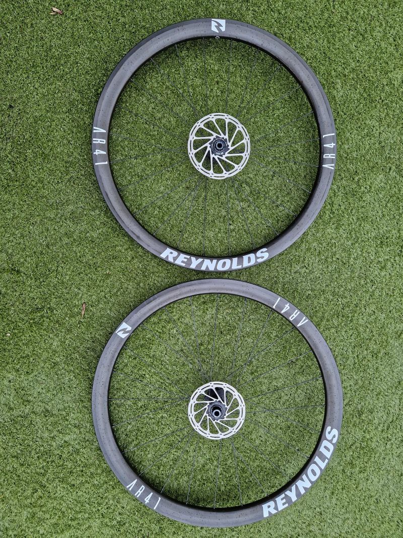 Canyon Inflite CF SL 8