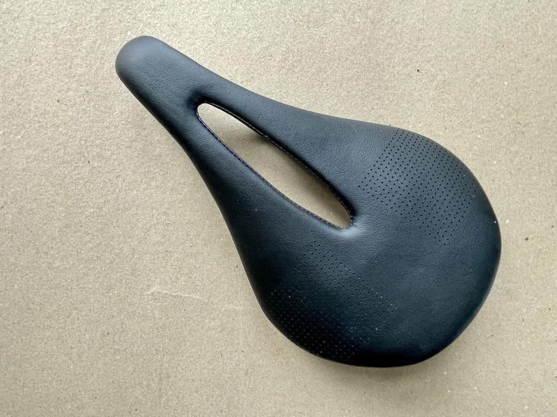 Karbonové sedlo T800 Bike Saddle 143mm 7x9 Carbon