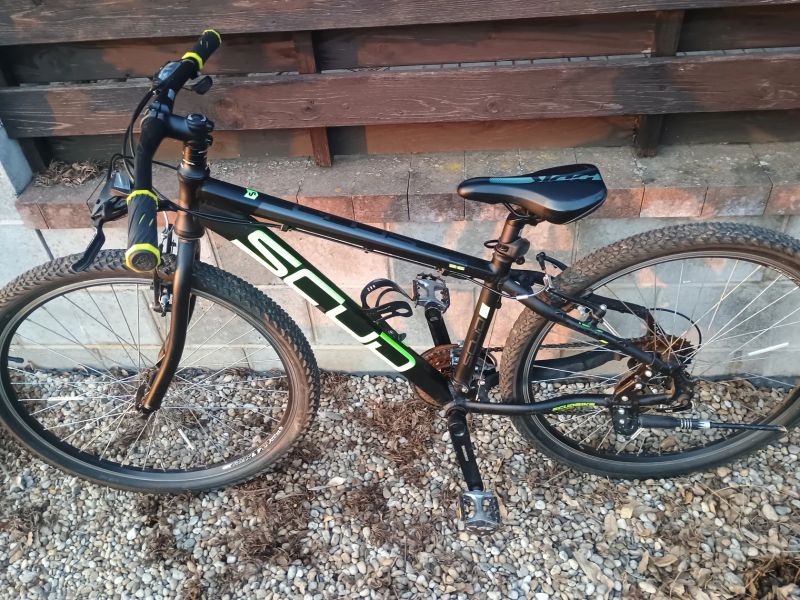 Scud kolo pro náctileté, první majitel, pěkne