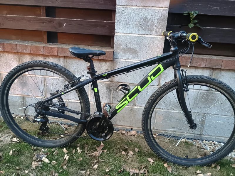 Scud kolo pro náctileté, první majitel, pěkne