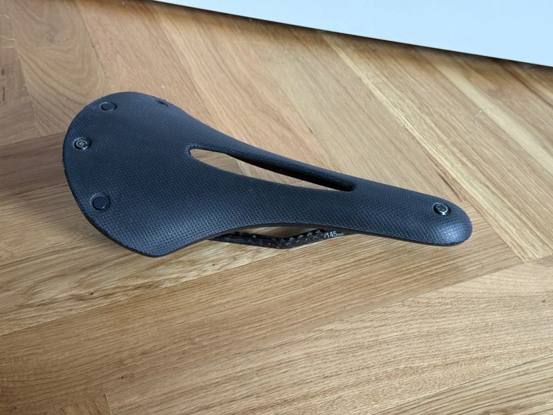 Sedlo Brooks C13 Carved 