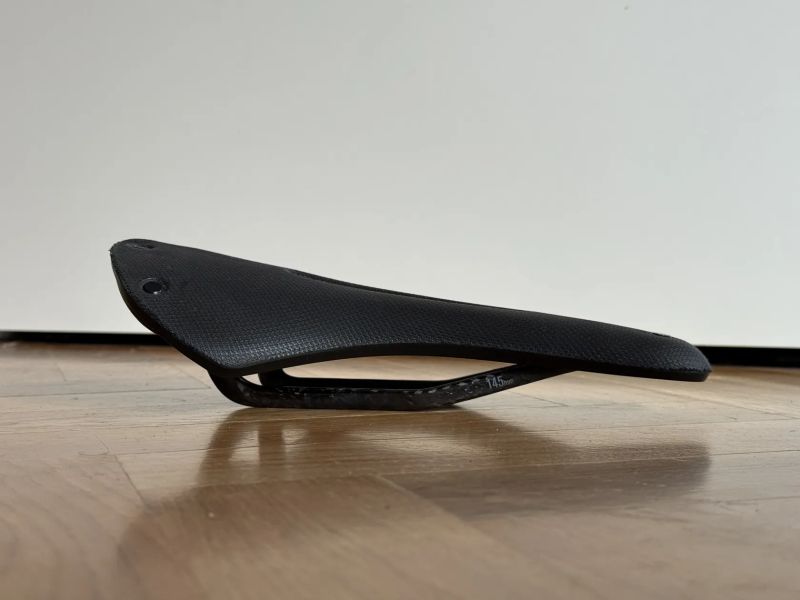 Sedlo Brooks C13 Carved 