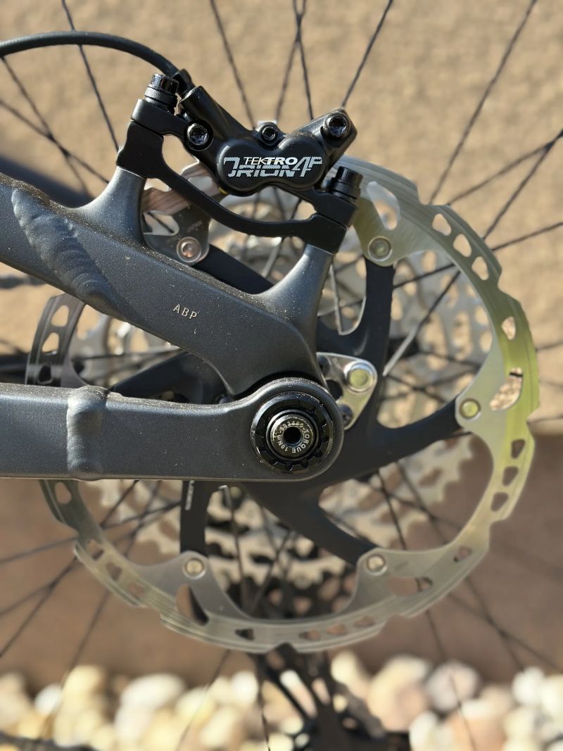 TREK FUEL EXE 5 nové elektro