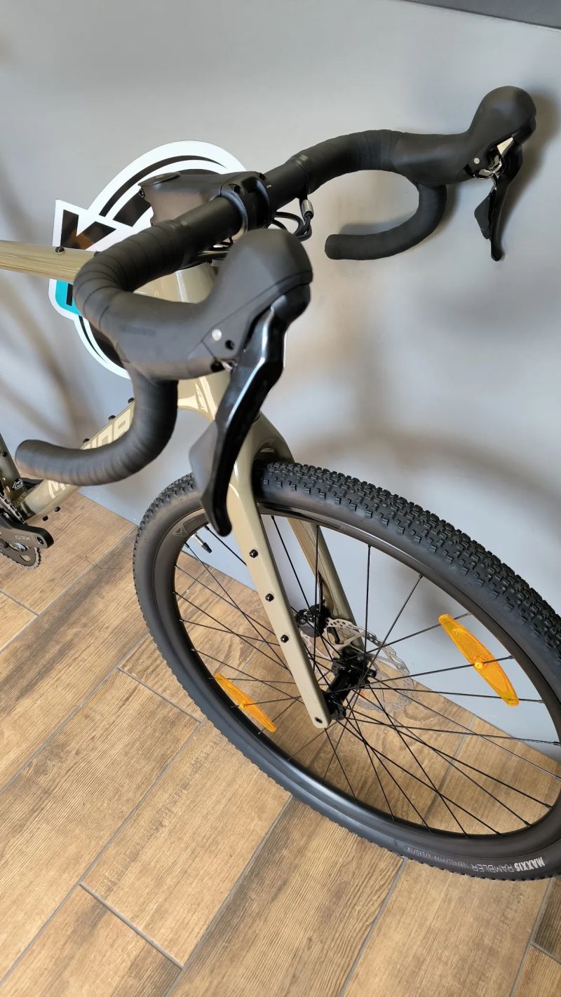 MERIDA SILEX 400 Oak Bork(Earth Powder) M