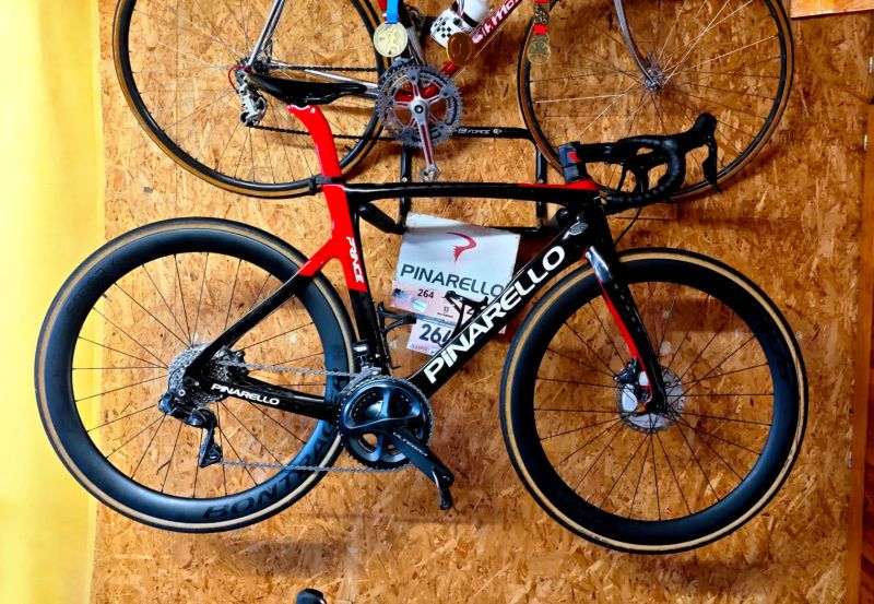 Prodám Pinarello Prince vel. 53 (M/L)