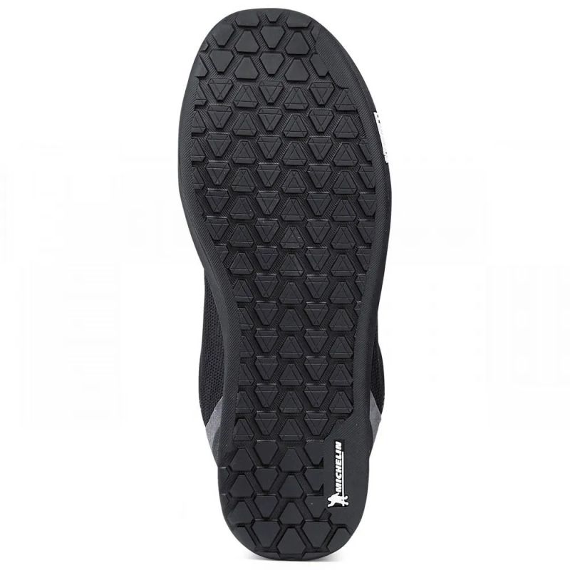 Dámské cyklistické tretry Giro Cylinder a Northwave vel.40