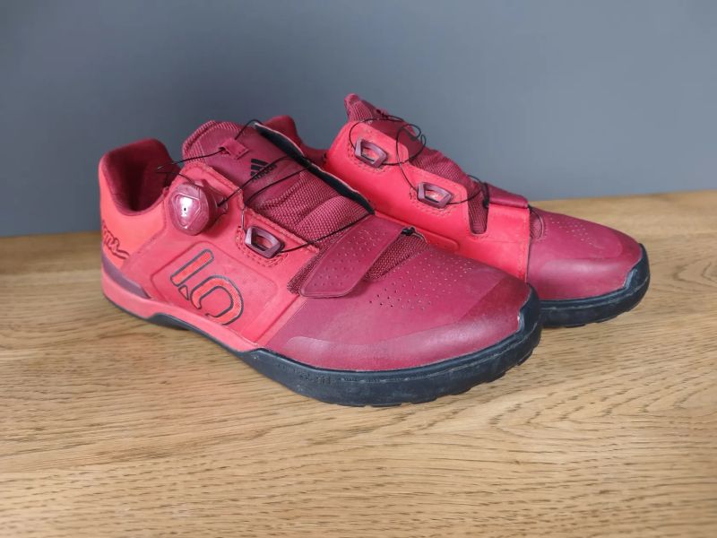 cyklistické MTB boty Five Ten a Fizik Terra vel. 46 295mm