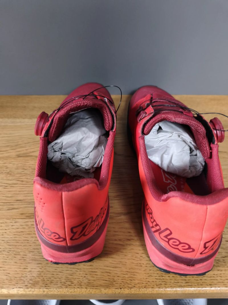 cyklistické MTB boty Five Ten a Fizik Terra vel. 46 295mm