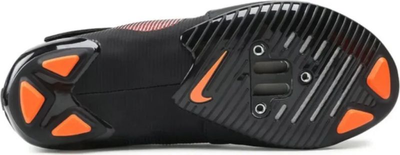 Silniční tretry vel.46 GIRO Shimano NIKE