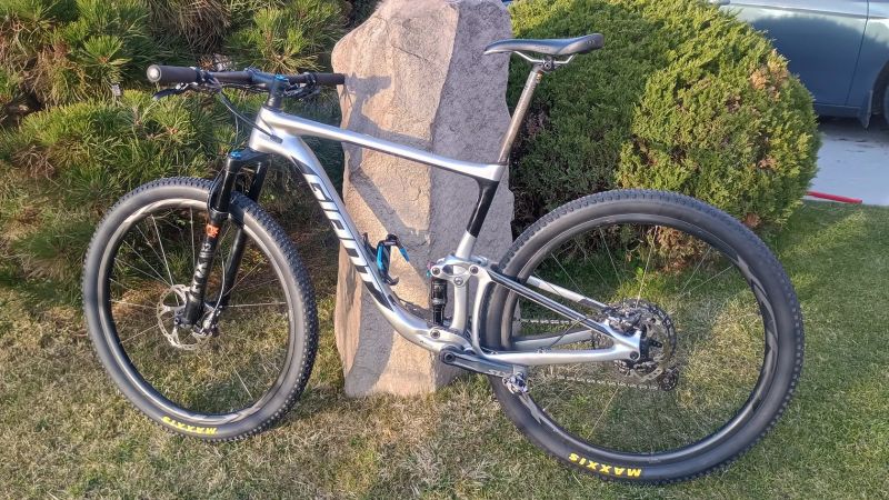 Giant Anthem Advanced Pro 29 2