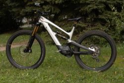 YT Industries Decoy CF Pro Race