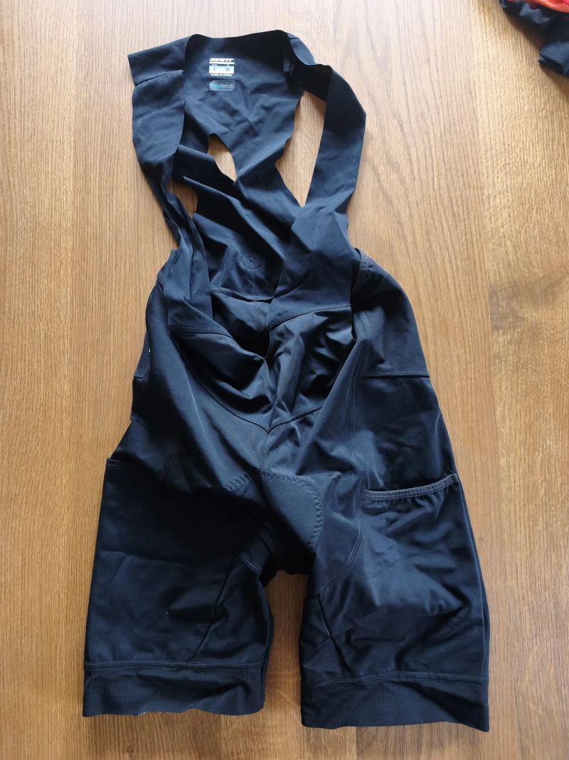 bibky cyklo kraťaasy s vložkou POC, SQlab, Ekoi, GIANT vel.L 