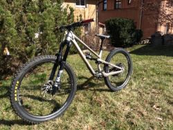 Commencal Clash XS