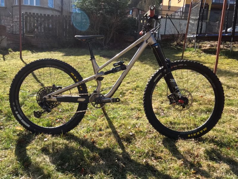 Commencal Clash XS