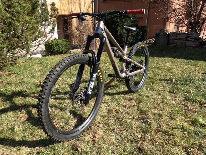 Commencal Clash XS
