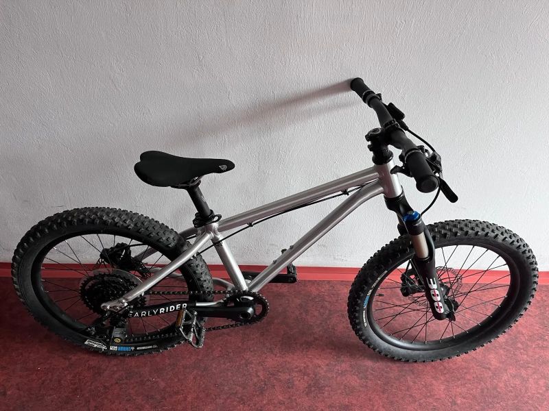 Early Rider Seeker 20