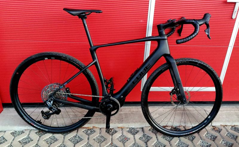 Gravel Cube Nuroad Hybrid C:62 SLX 2025