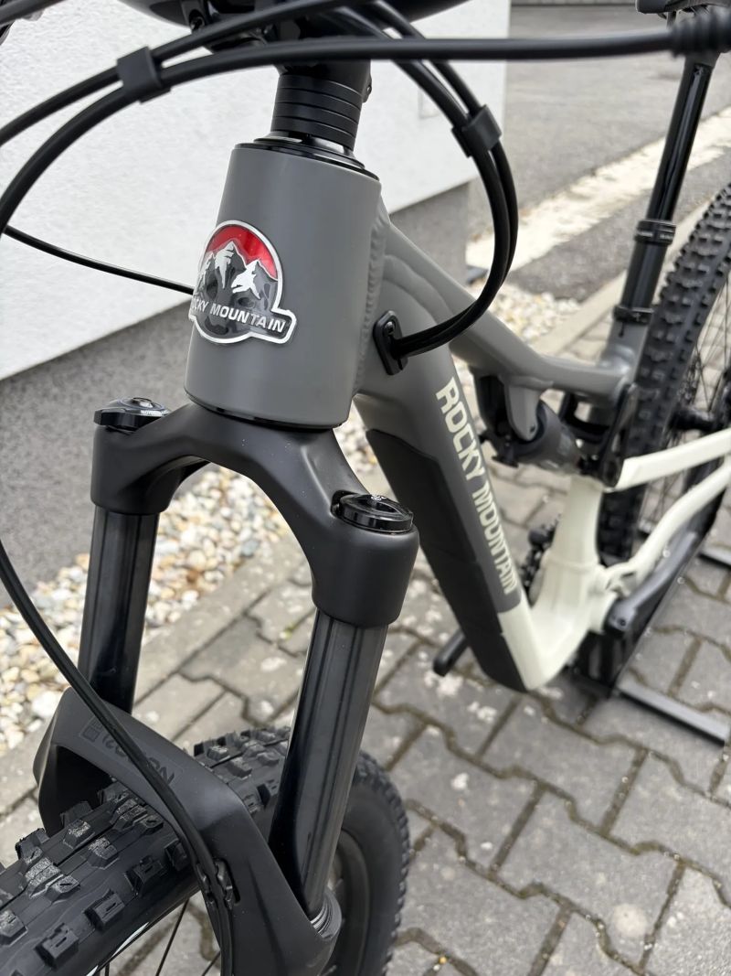 Rocky Mountain Instinct A50 27.5" vel. XS