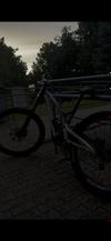 Commencal Supreme dh v4