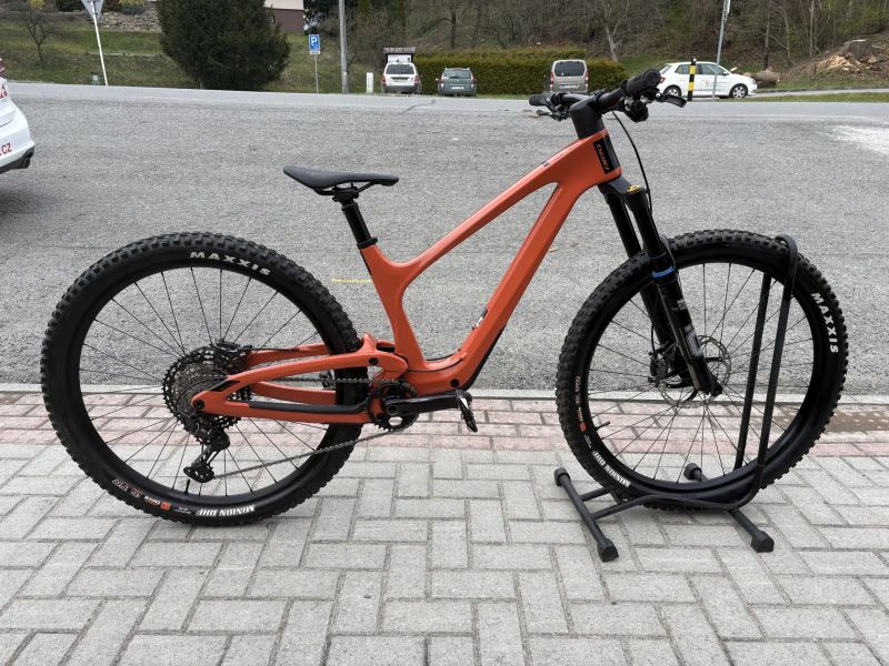 Bold Linkin 150 pro - vel. M