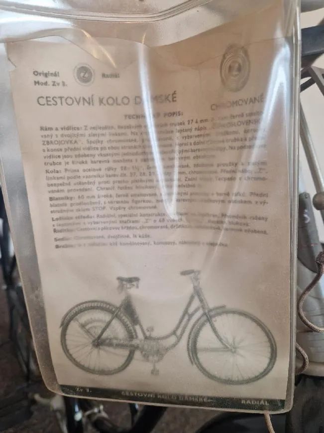 Historické dámské kolo České zbrojovky