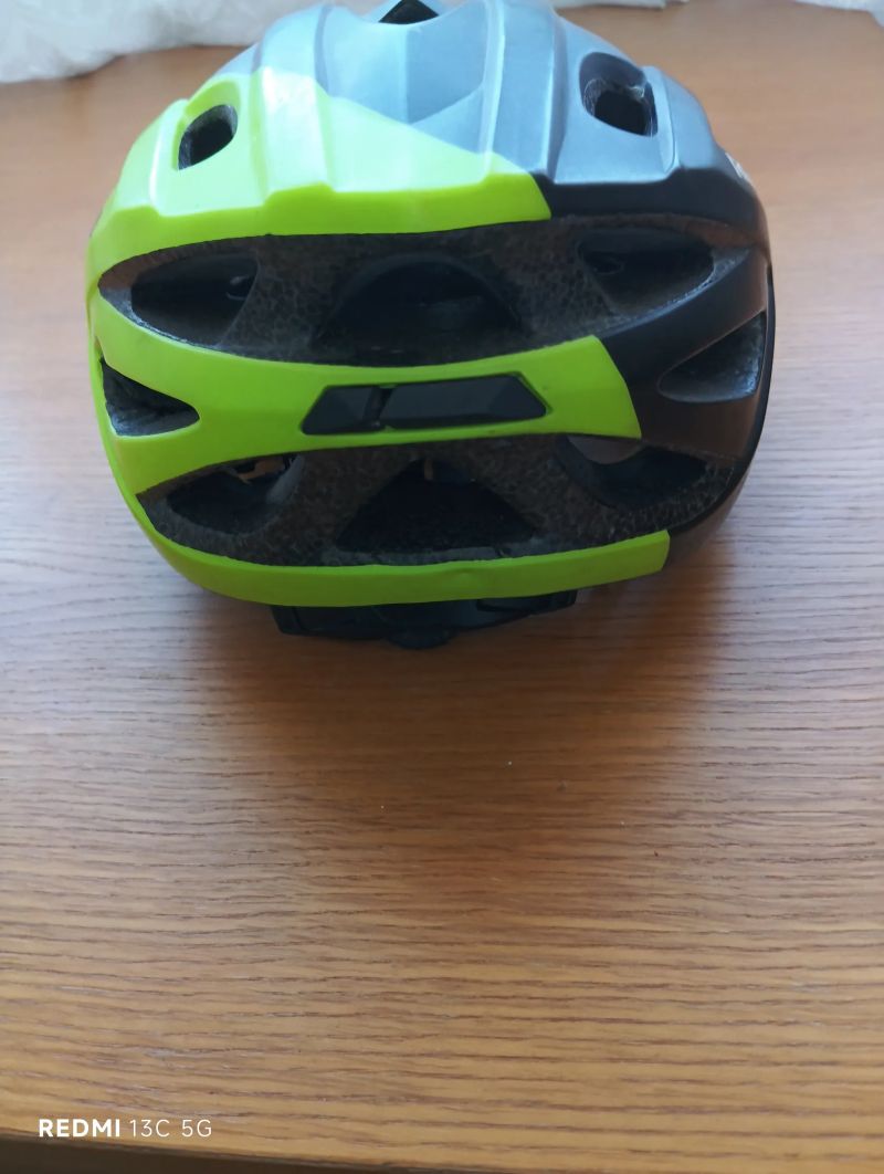 Dětská cyklistická přilba -Rockrider