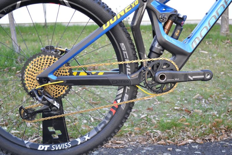 Mondraker Dune XR Carbon (M)