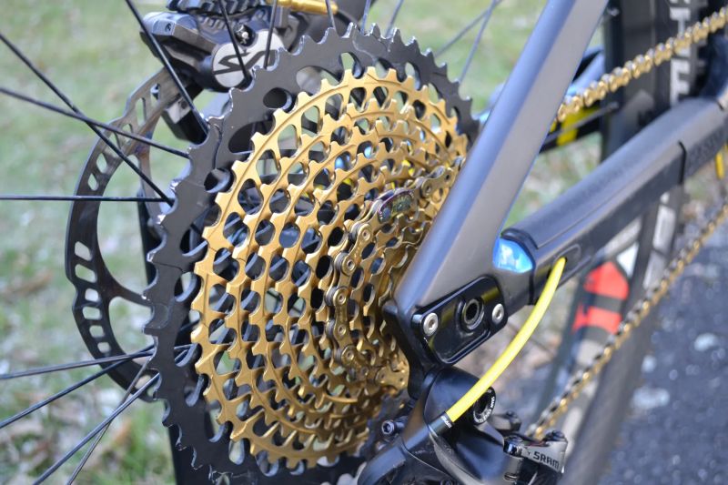 Mondraker Dune XR Carbon (M)