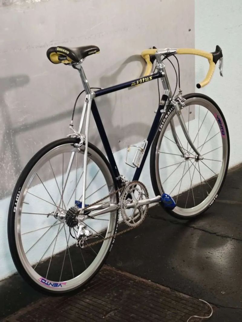  Vitus 979 x Campa Chorus 8s x Vento