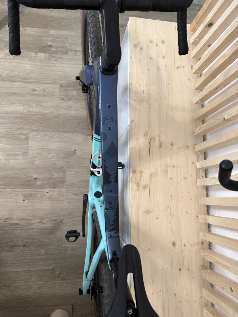 Bianchi Arcadex vel. 59