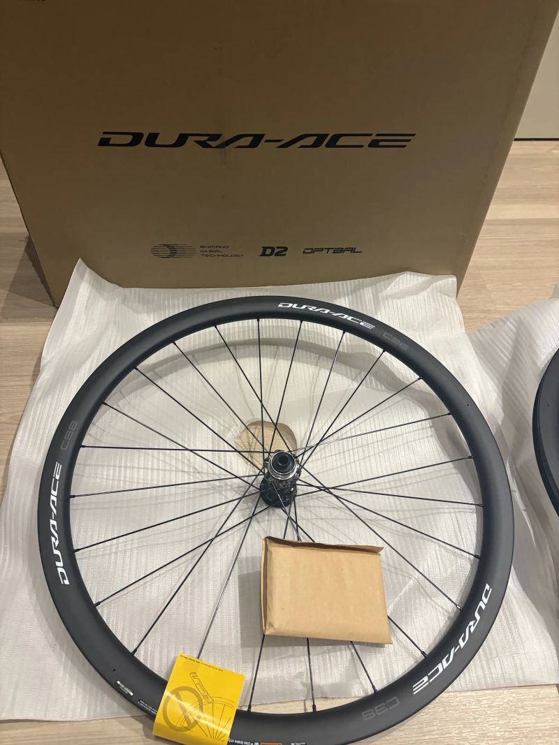 Shimano zapletená kola Dura Ace