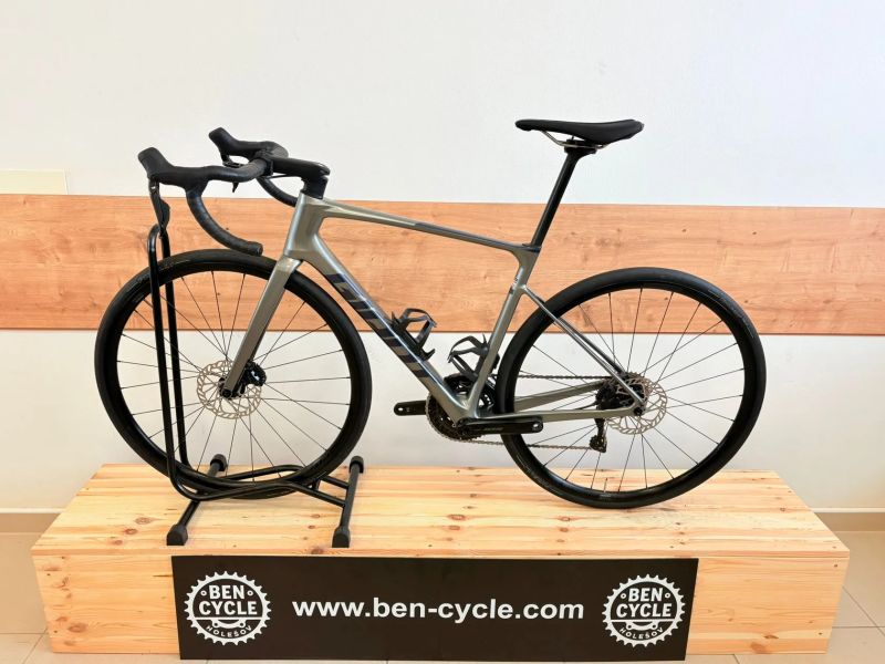 Giant Defy advanced di2 2x12
