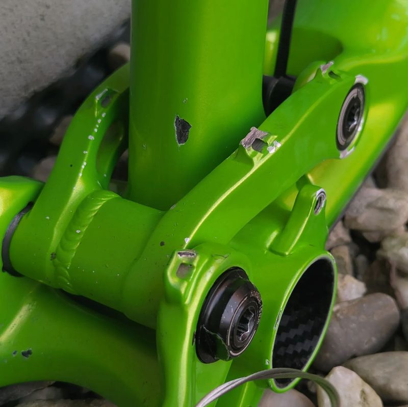 Rámová sada Giant Trance Advanced Pro 1 + tlumič + sedlovka