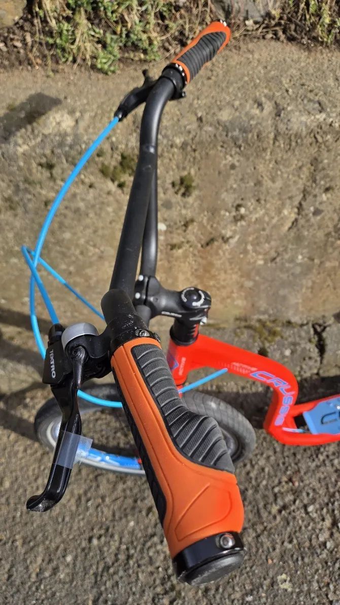 Koloběžka CRUSSIS ACTIVE 4.2 - 20"/16" (2021) – málo používaná