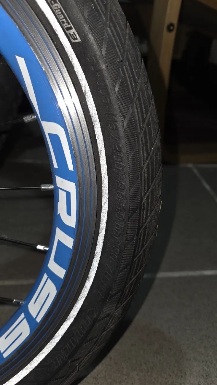 Koloběžka CRUSSIS ACTIVE 4.2 - 20"/16" (2021) – málo používaná