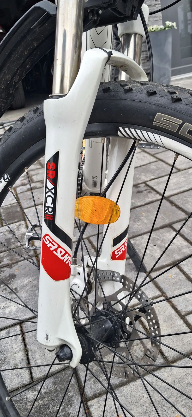 Trek 4900