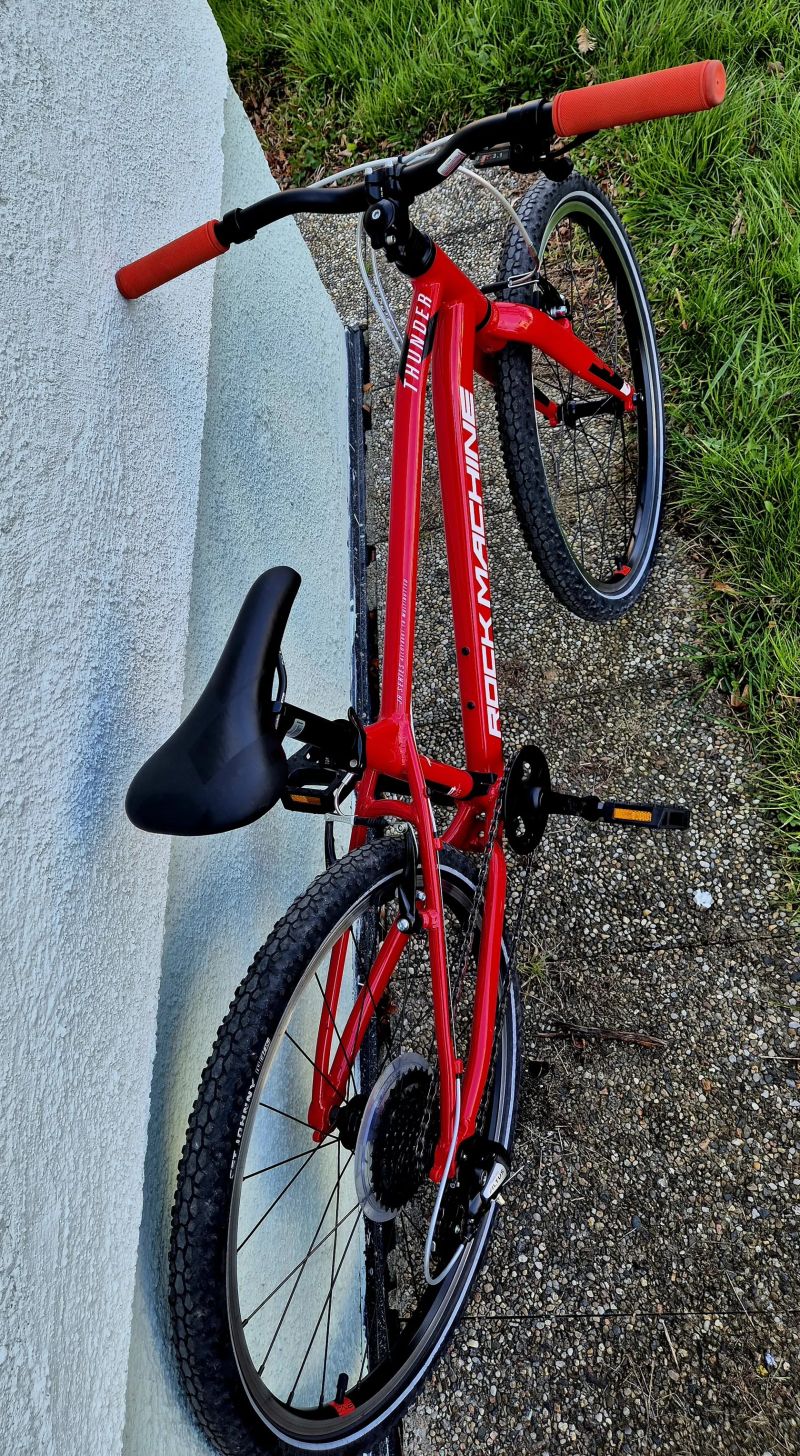 Rock Machine Thunder 24 VB Red