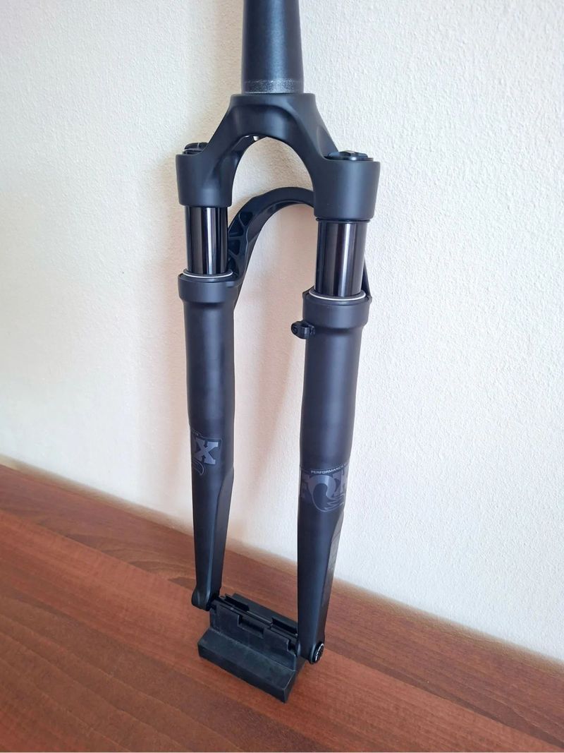 FOX 32 FLOAT TC Performance Elite GRIP SL