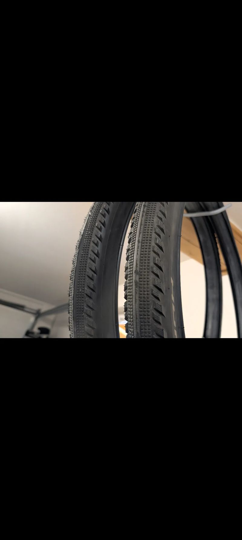 Prodám 2x plášť a 2x duše na kolo 29x2.25