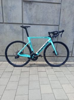 silniční karbonové kolo Bianchi Aria Disc