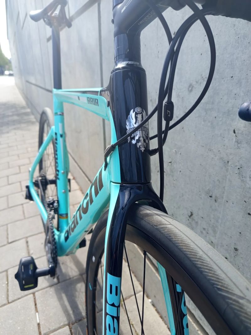 silniční karbonové kolo Bianchi Aria Disc