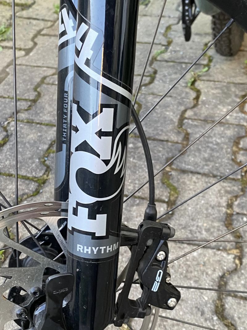 Specialized Stumpjumper Comp Alloy vel S3=L, Fox Float 34, Sram NX, Sram G2R