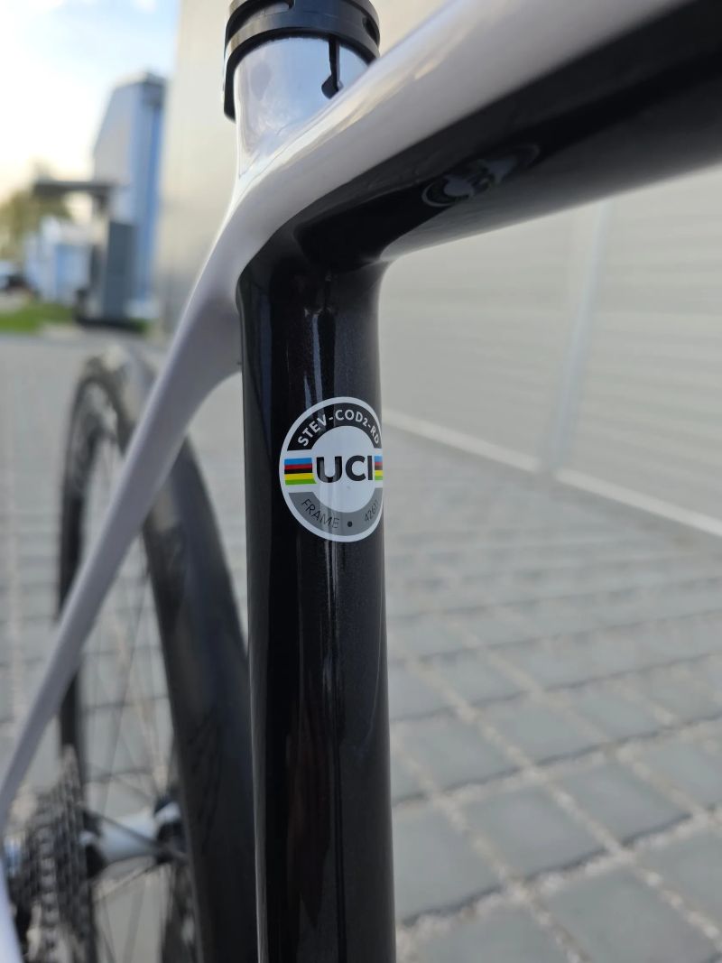 Silniční kolo Stevens Comet Disc 105 – velikost 54cm (M)